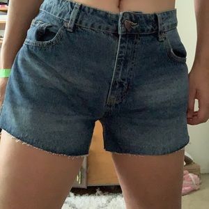 Mid rise cotton on denim shorts